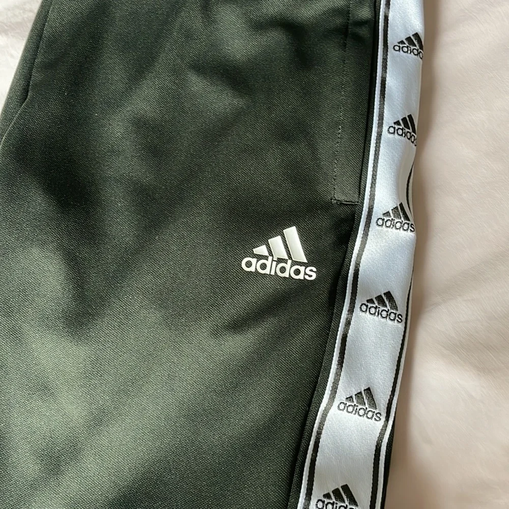 Adidas athletic pants - Picture 3 of 7